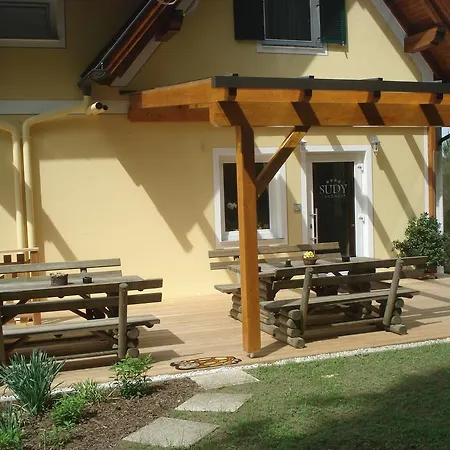 Landhaus Sudy *
