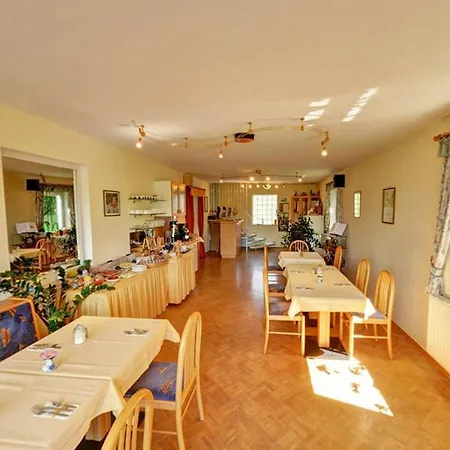 بيت ضيافة Landhaus Sudy